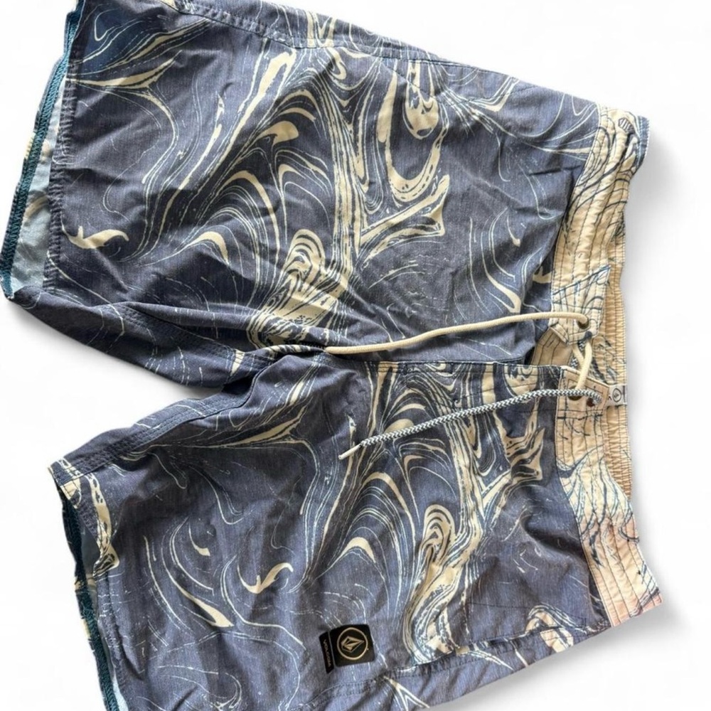 Volcom Blue and Cream Athletic Shorts